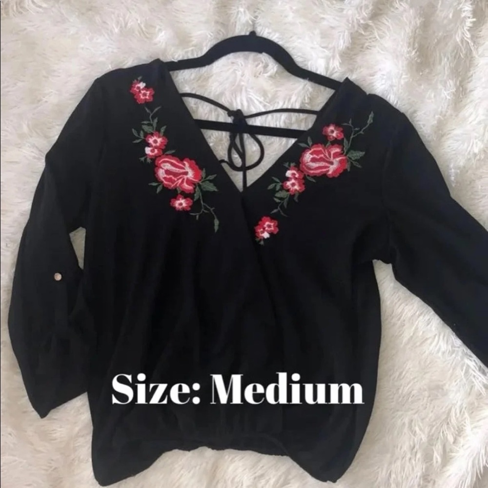 A’gaci blouse/top (M)